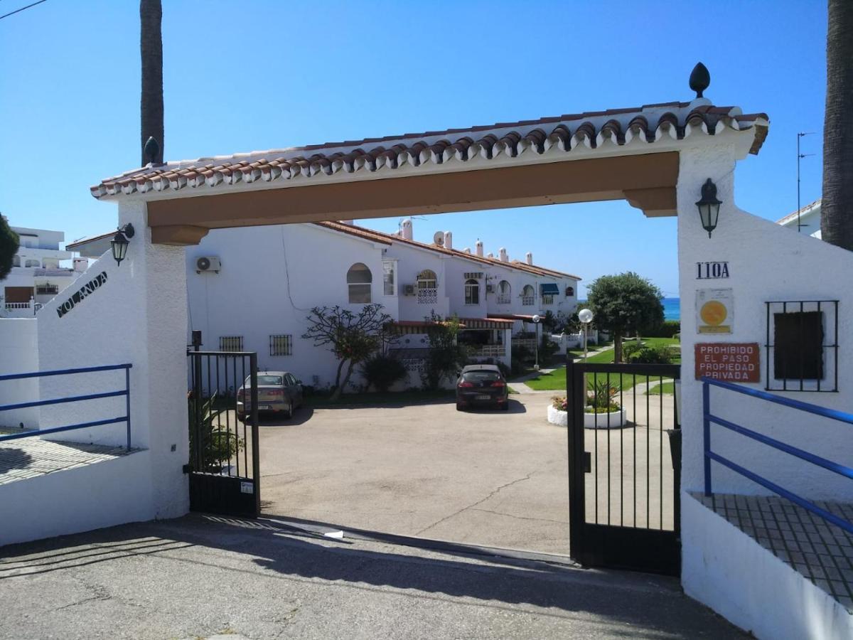 Bungalow Charo Torre de Benagalbon Exterior foto